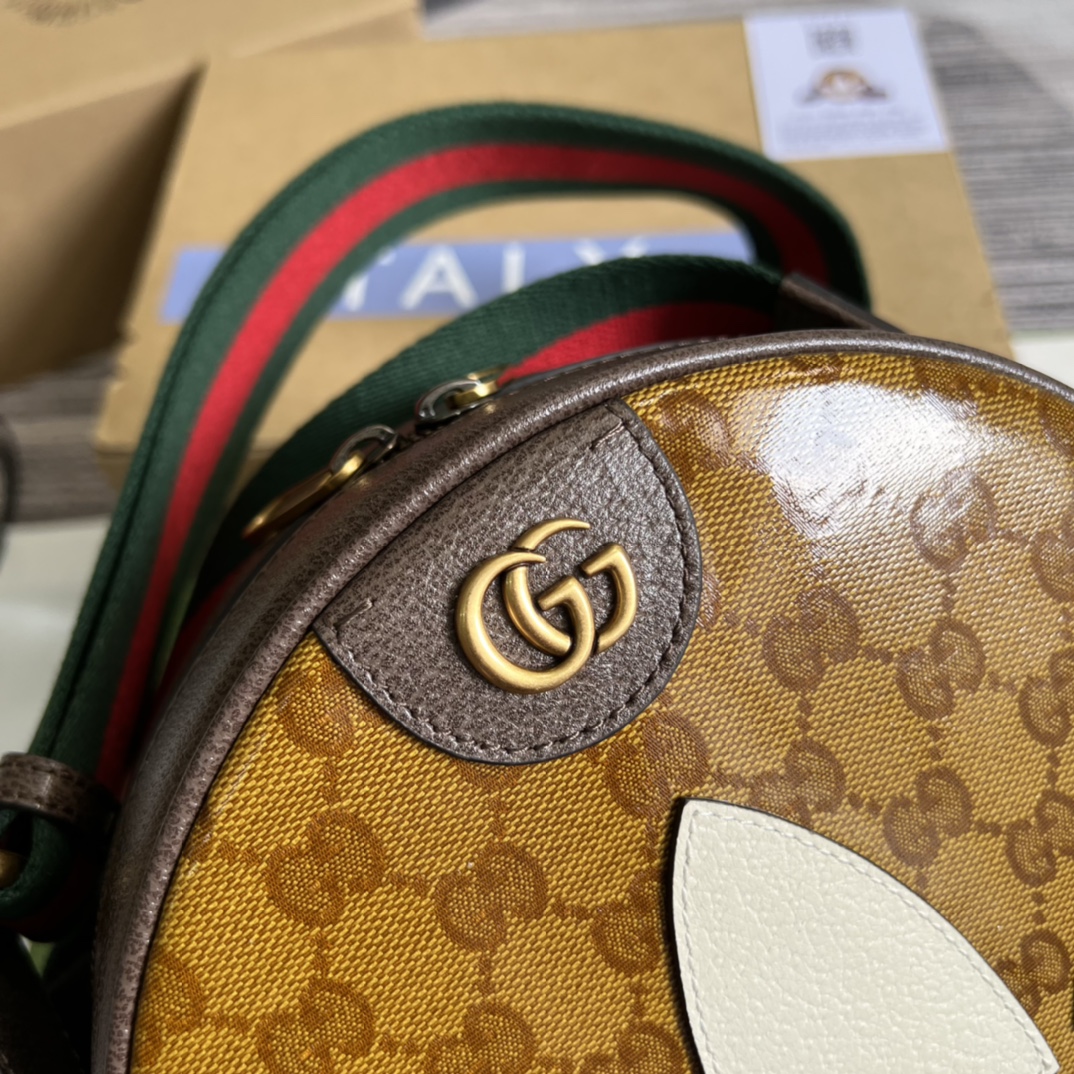 Gucci Satchel Bags